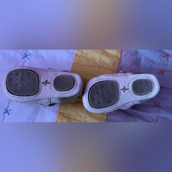 Cole Haan Baby Shoes - Picture 5 of 6